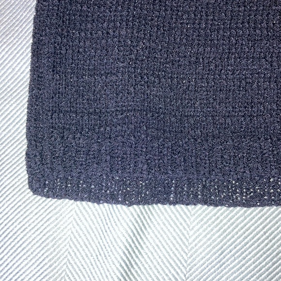Spammer Woman’s Knit Top - Picture 5 of 5